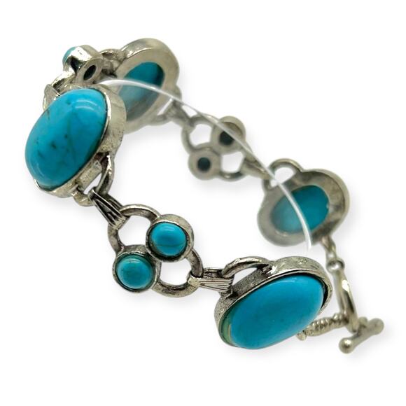 Vintage Jewelry - Bohemian Silver Bracelet Turquoise Blue Round Shape Semi Precious Stone Howlite